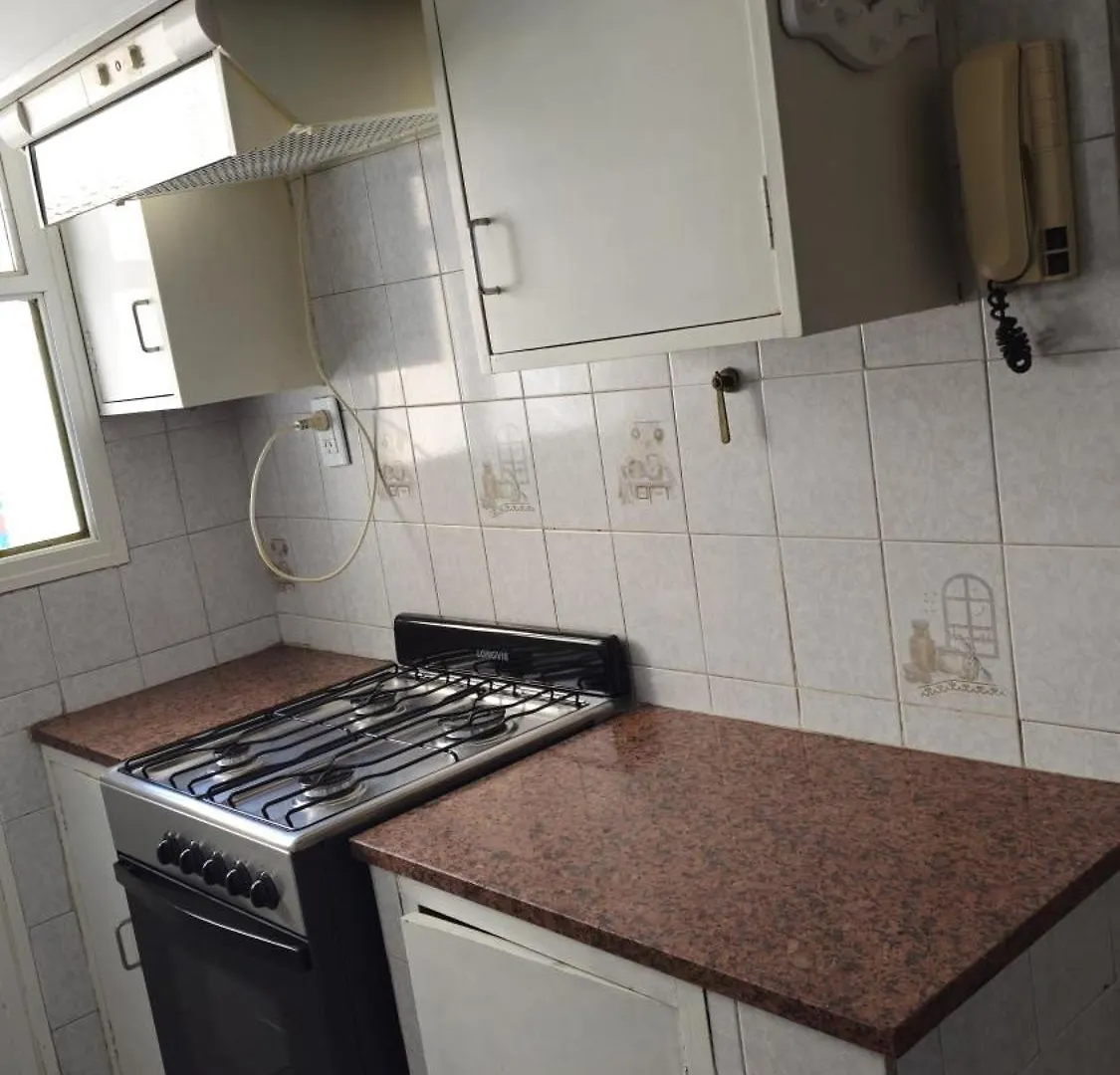 Amplio Departamento Super Centrico En Mendoza Lägenhet